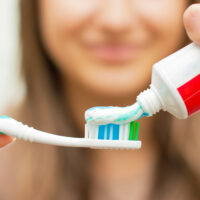 All About Sensitive Teeth And Whitening Toothpaste